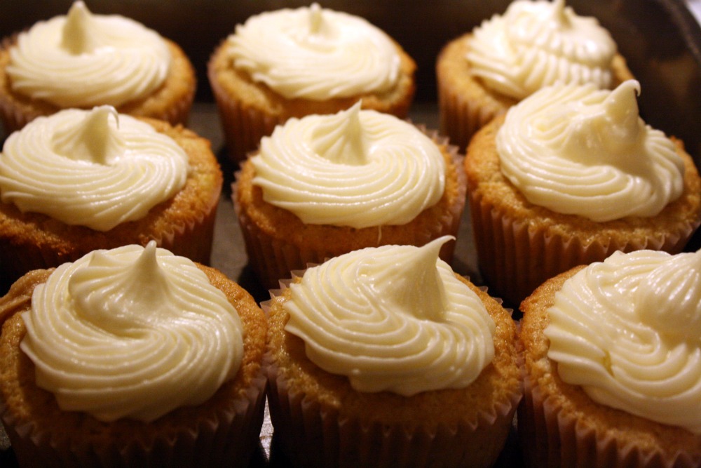Rah Cha Chow Banana Cupcakes, Three Frostings