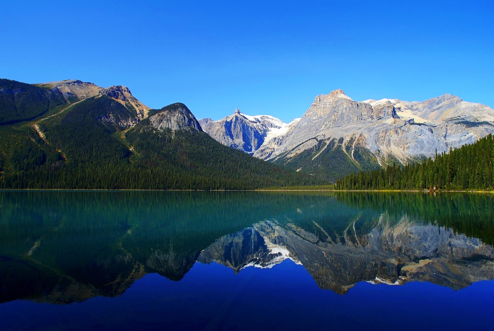 ÎÏÎ¿ÏÎ­Î»ÎµÏÎ¼Î± ÎµÎ¹ÎºÏÎ½Î±Ï Î³Î¹Î± Lago Emerald, Canada