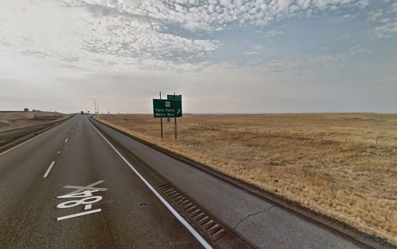 MEC&F Expert Engineers SUV PASSENGER KILLED IN I84 OFFRAMP FIERY