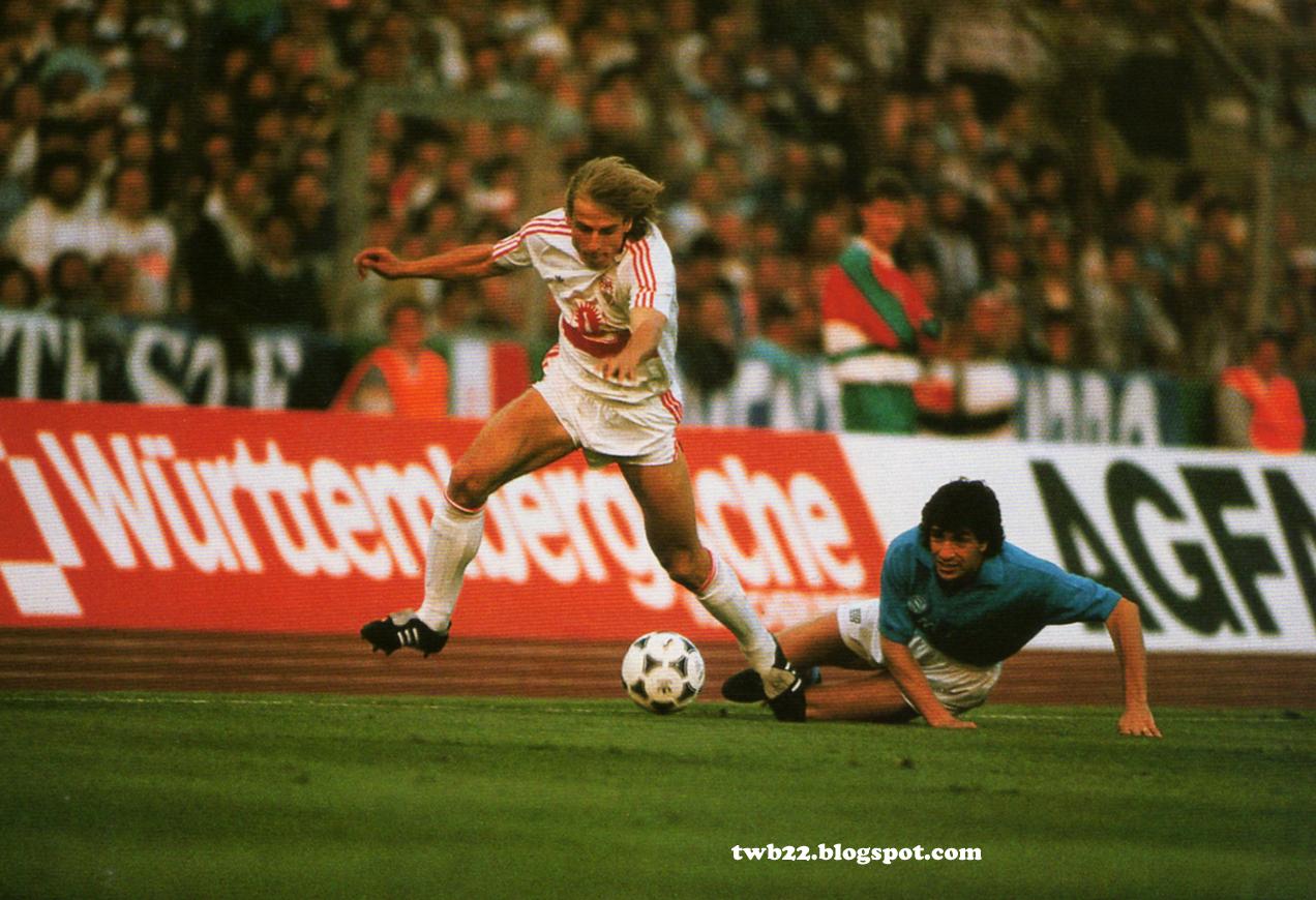 FRITZ THE FLOOD Uefa 1988 1989 Ssc Napoli Vfb Stuttgart