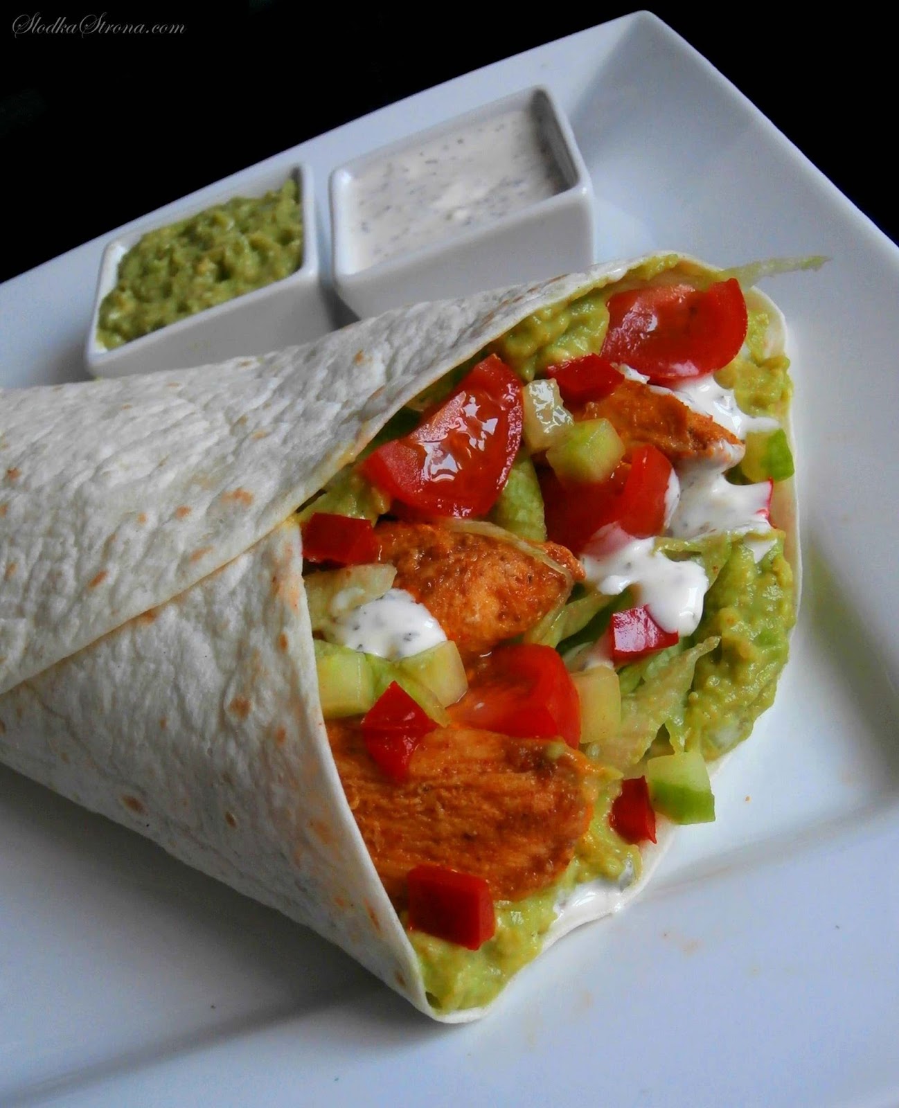 Słodka Strona Tortilla z Kurczakiem i Guacamole