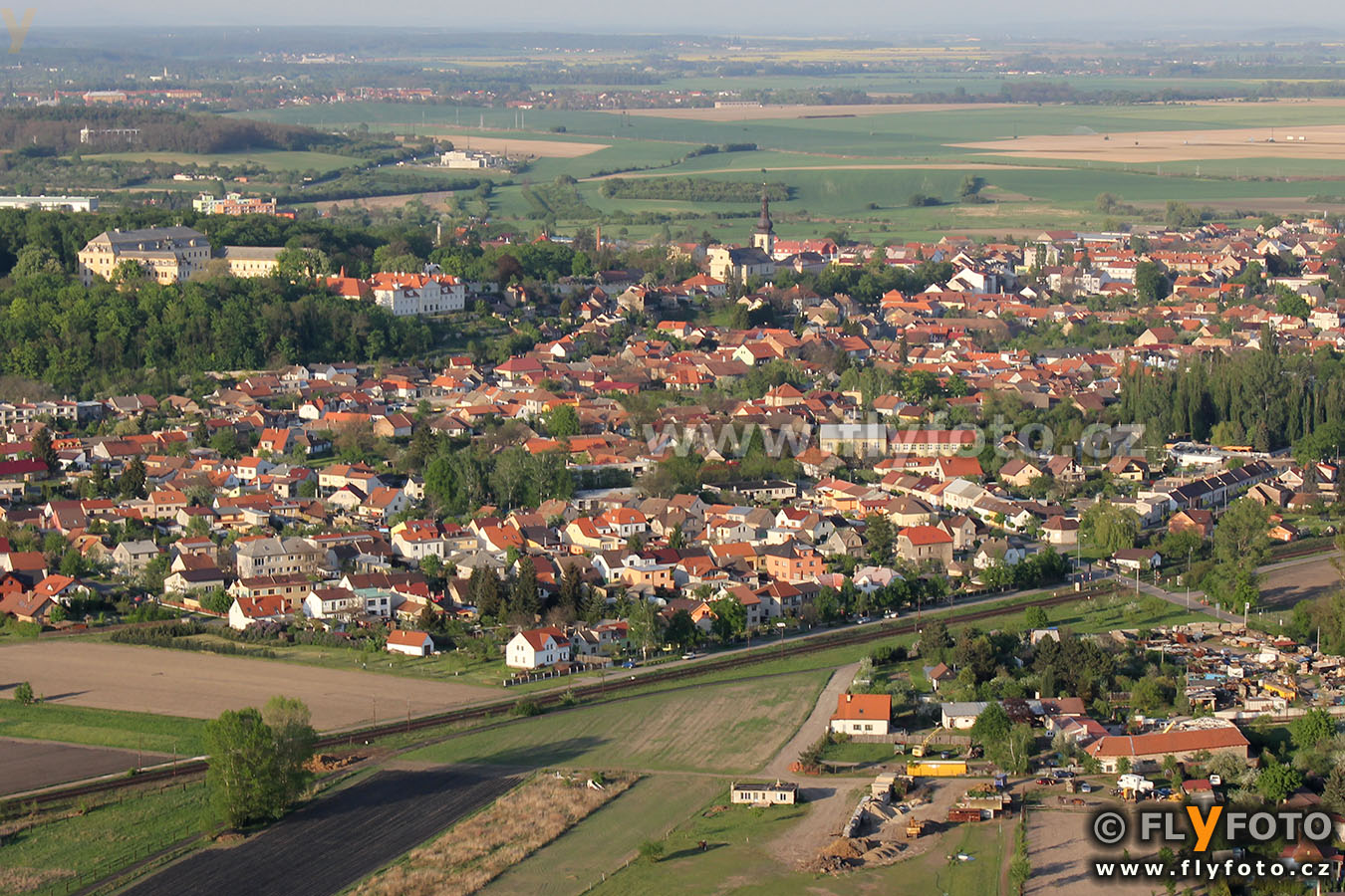 FLyFOTO letecká fotografie a video Lysá nad Labem
