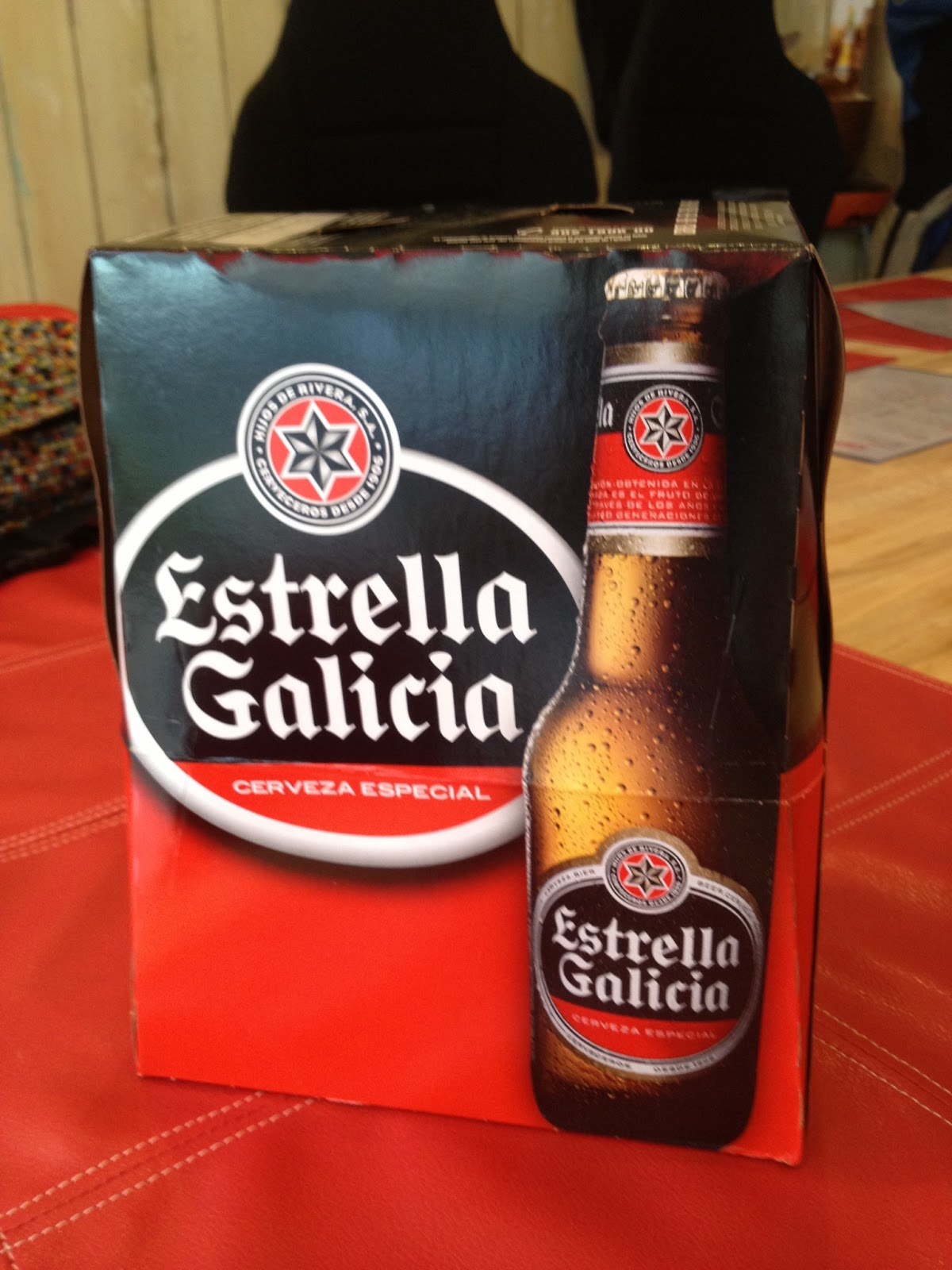 カフェモトホリック おいでませモタスポ茶屋 スペインのビール エストレーリャ ガリシア 入荷しました