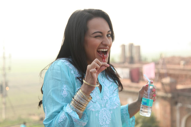 Sonakshi Sinha in Son of Sardaar