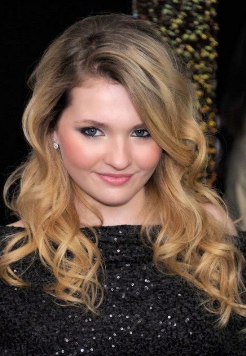 15 Women Long Hairstyles for Round Faces 2015