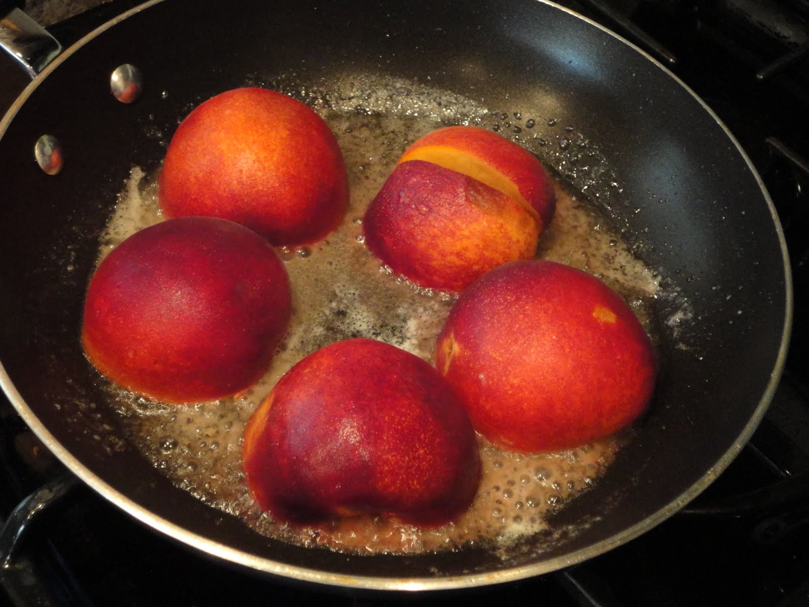Keeping up with the Kitchen Mom Glazed Chicken & Peaches with Cheese