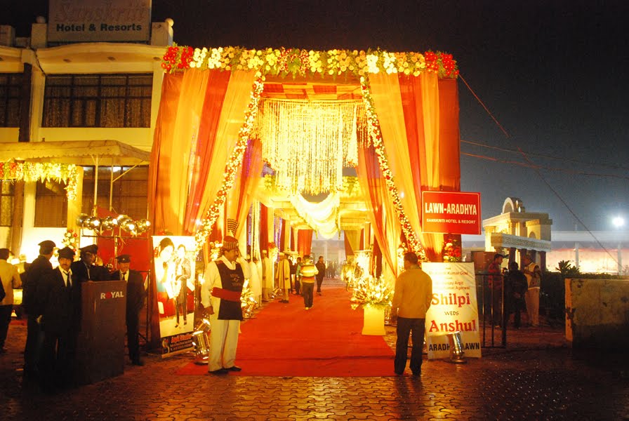 LUXURIOUS WEDDING BANQUET HALL RESORT IN MEERUT