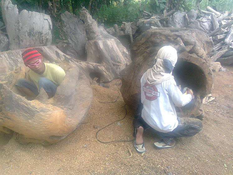 Teak Wood Crafts in Eastern Java Ngawi