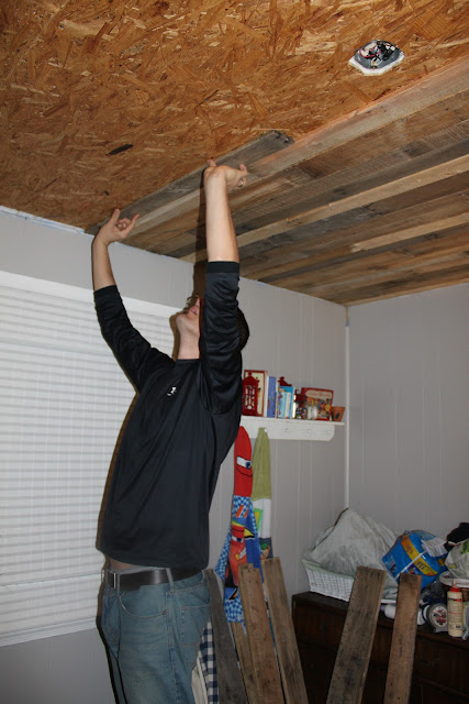 Remodelaholic | Rustic Pallet Wood Ceiling Tutorial