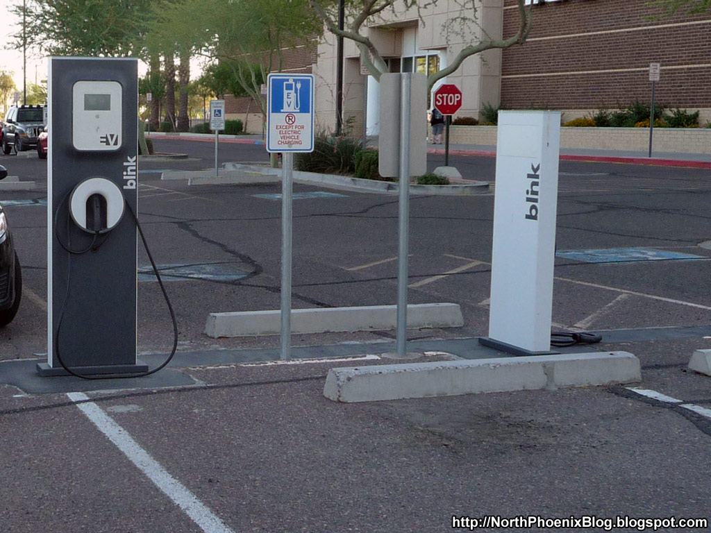 Electric Vehicle Charging Stations in Phoenix