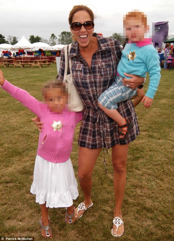 Stars informations Donna Savattere Photos Meet the Woman that Dan