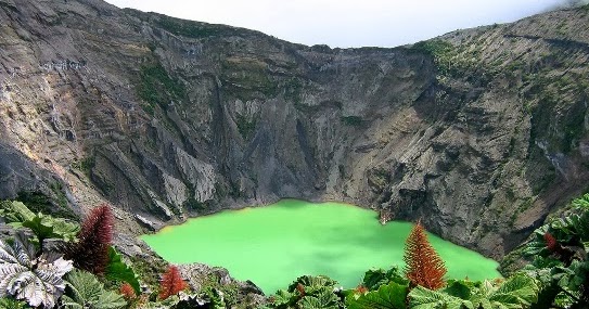 Costa rica Curiosidades del Mundo: El increíble Lago del volcán Irazú (Costa Rica).