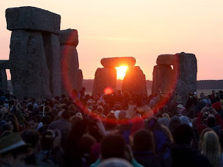 http://www.independent.co.uk/news/uk/home-news/summer-solstice-2015-when-is-the-longest-day-of-the-year-and-what-is-its-significance-10331953.html
