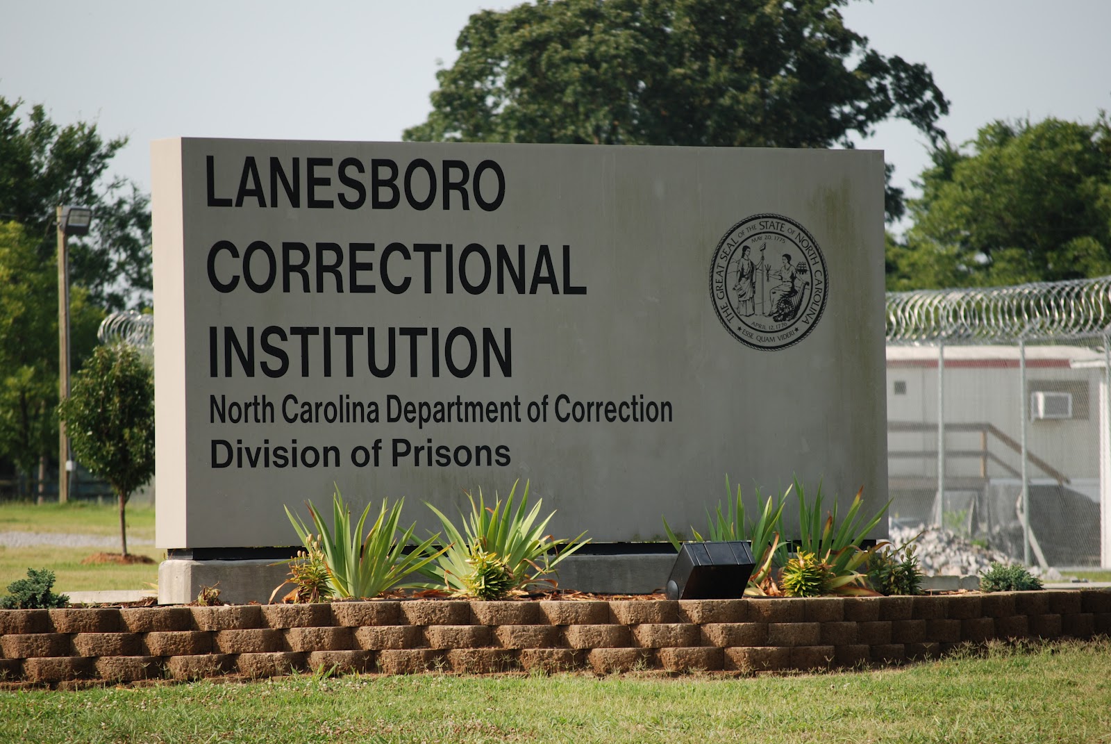 Field Education (USA) Noticing the Unnoticed.