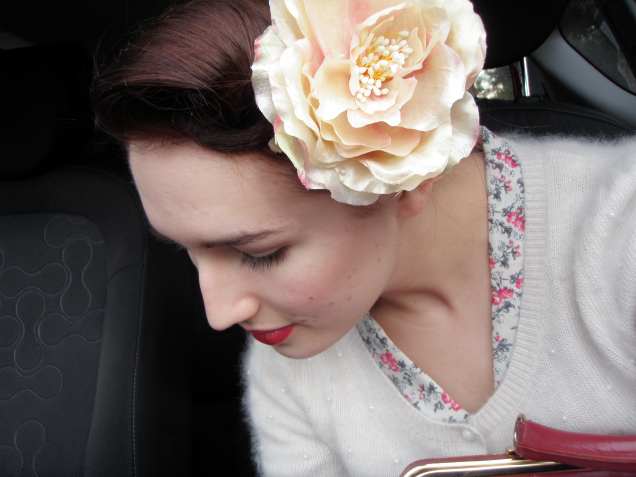 The chronicles of an eccentric Amid the flowers, for a couple of hours