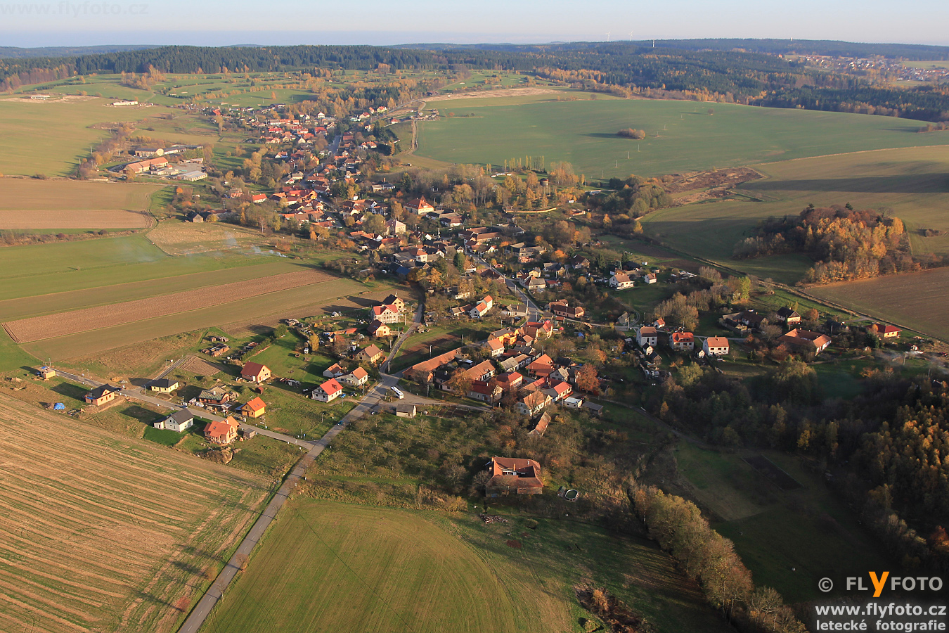 FLyFOTO letecká fotografie a video Kořenec