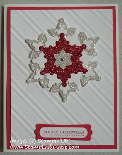 Christmas card made with the Stampin'UP!'s Festive Flurry Snowflake Die and Stylish Stripes embossing folder