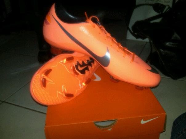 nike mercurial miracle