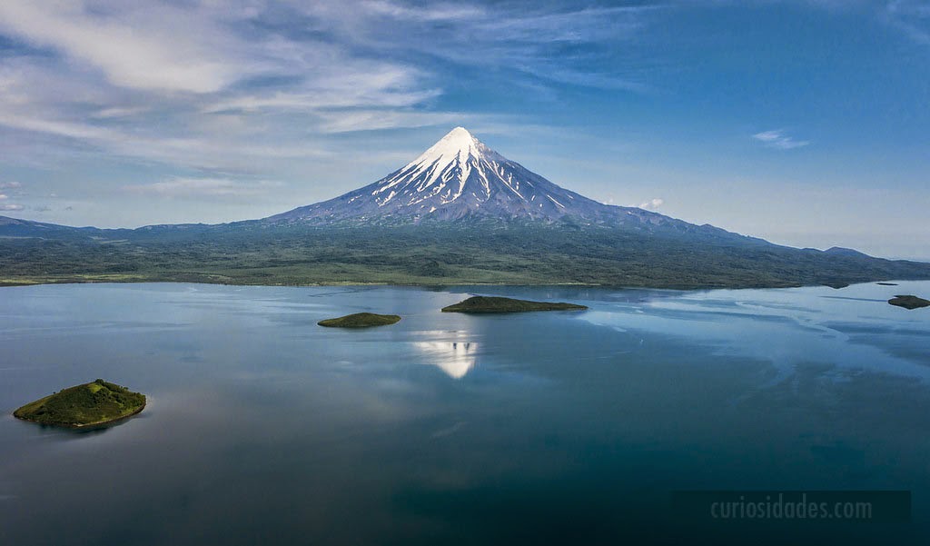 Untold Stories Impressive Volcanoes Of Kamchatka
