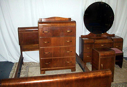 Antiquesq A Newlywed Furniture