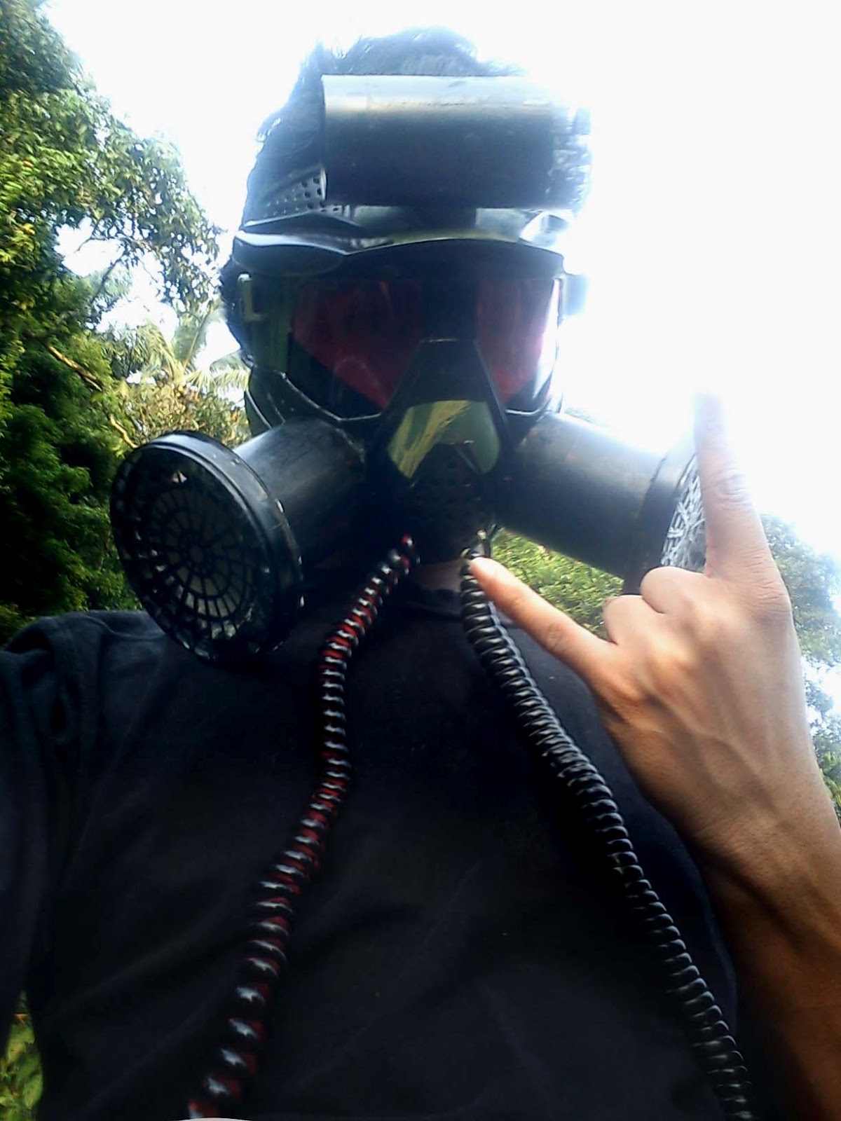 CharithMania HOW TO MAKE A GAS MASK