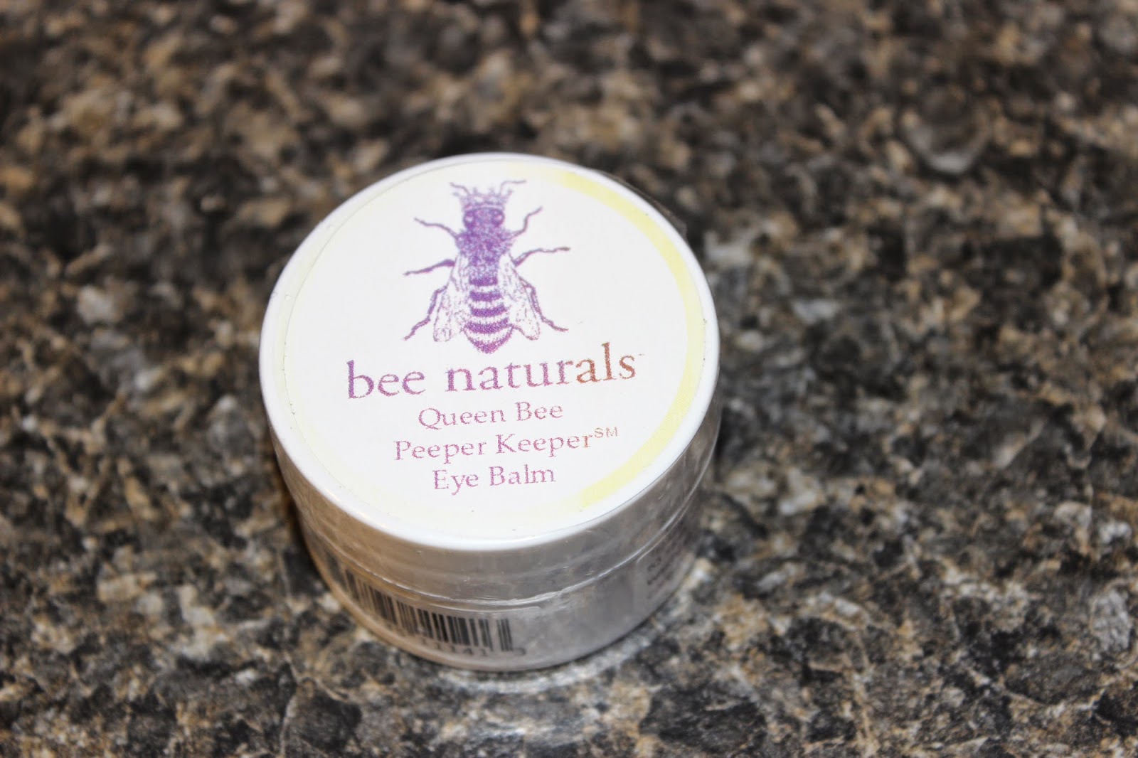 Trying To Go Green Bee Naturals Queen Bee Peeper Keeper Eye Balm
