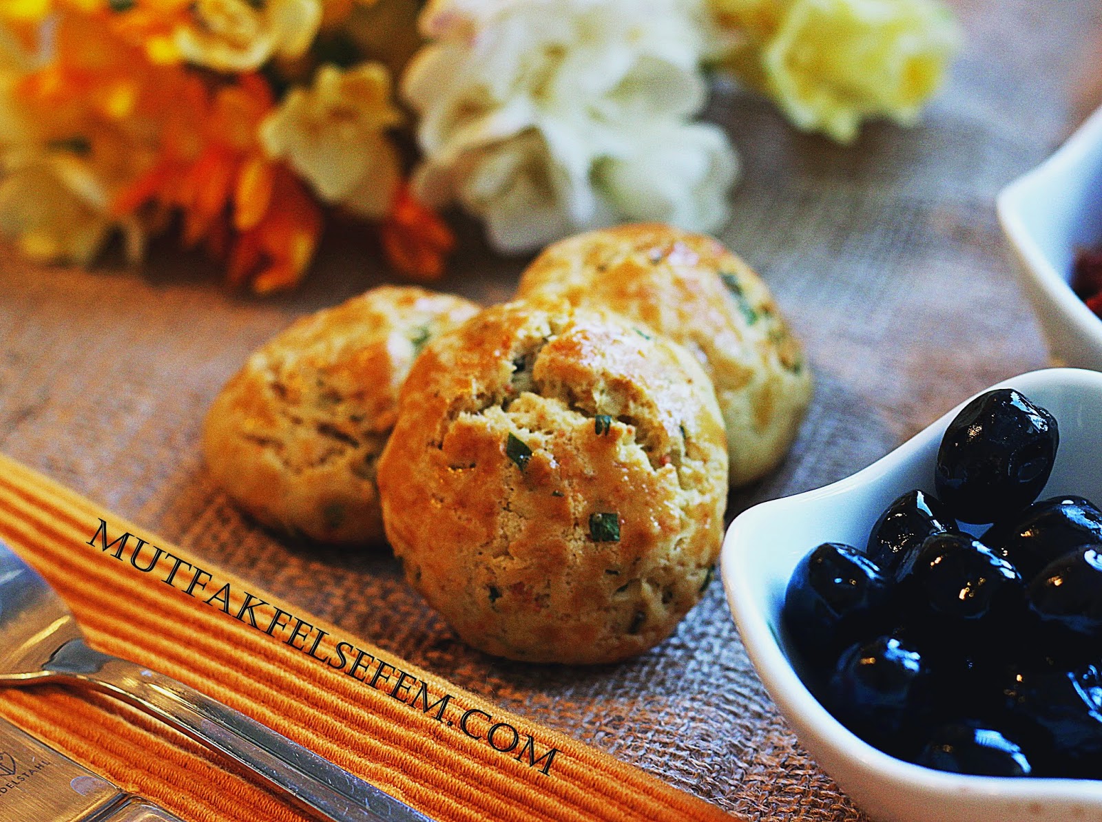 Dereotlu Pogaca borek acma simit bazlama yufka boregi tarifi MUTFAK