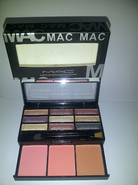 Palet Make Up Kit MAC Mini!!