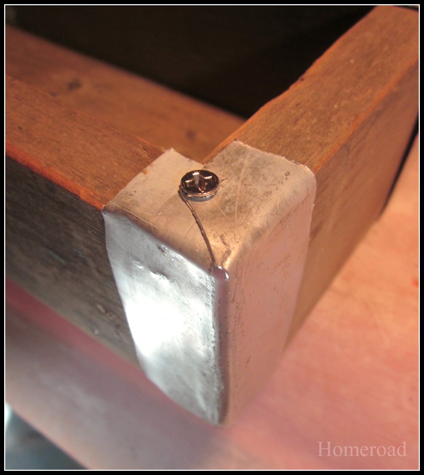 Aluminum Cornered Crate Homeroad