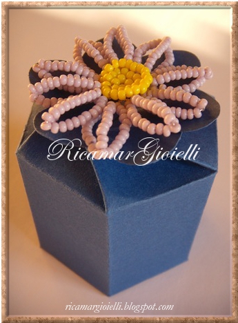 Ricamar Gioielli Confezioni Regalo O Bomboniere Con I Fiori Di Perline