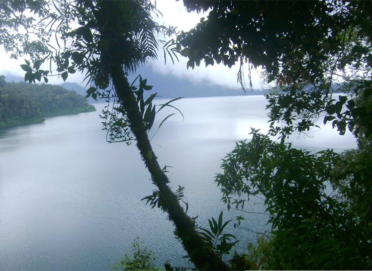 Download this Kerinci Lake Gunung Tujuh Amazing View From Highest picture