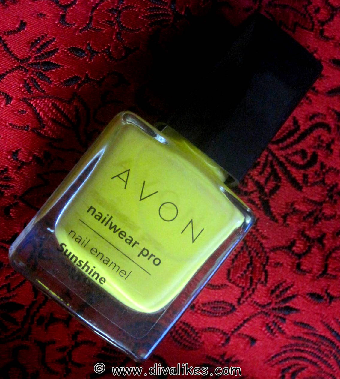 Avon Nailwear Pro Nail Enamel Sunshine Review Diva Likes