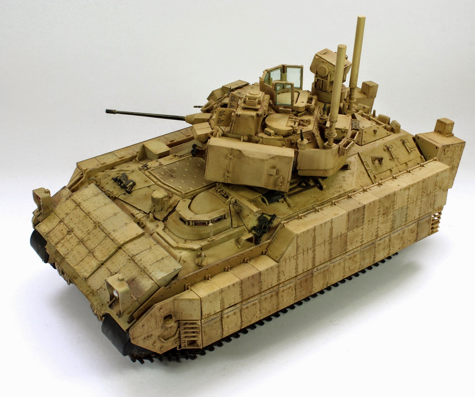 M2A3 Bradley - Armor - IPMS/USA Forums