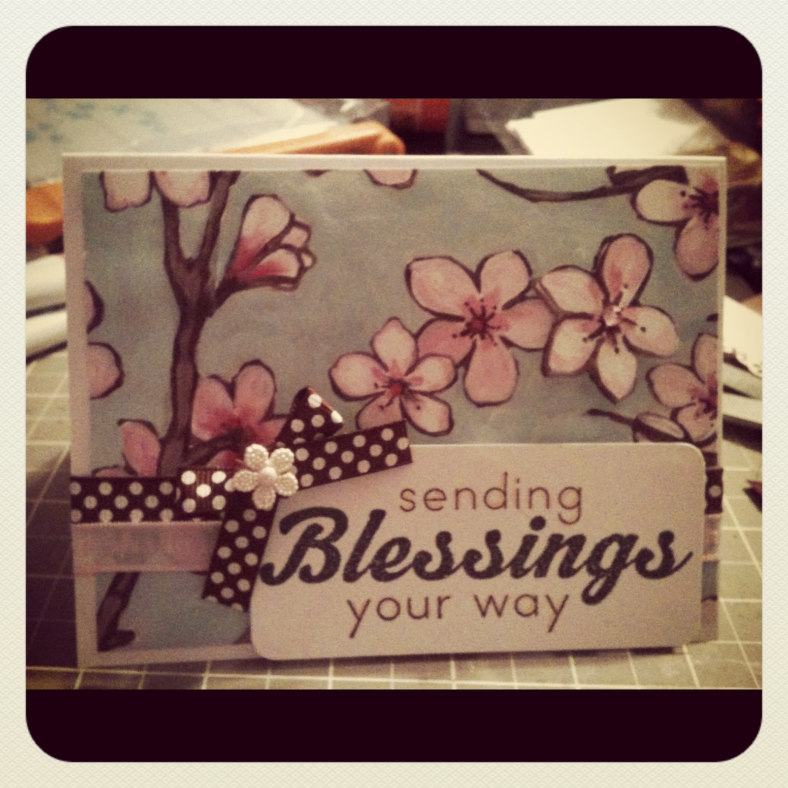 http://1.bp.blogspot.com/-ti7uZKAwN9g/T1pevkqmIhI/AAAAAAAAAJY/xC4DiNuOkwQ/s1600/blessings.card.JPG