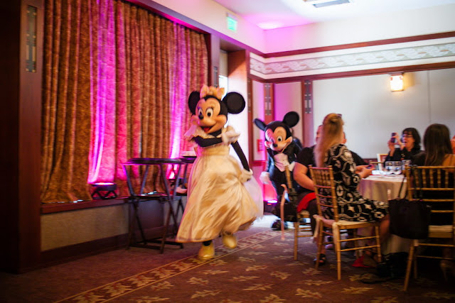 Disneyland Wedding - Mickey and Minnie {Root Photography}