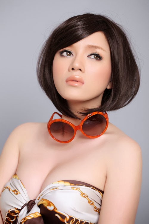 Vietnam Beautiful Model Ly Nha Ky - I am an Asian Girl