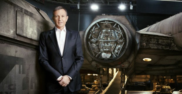 Возле Милениума Фалкона Возле Милениума Фалкона