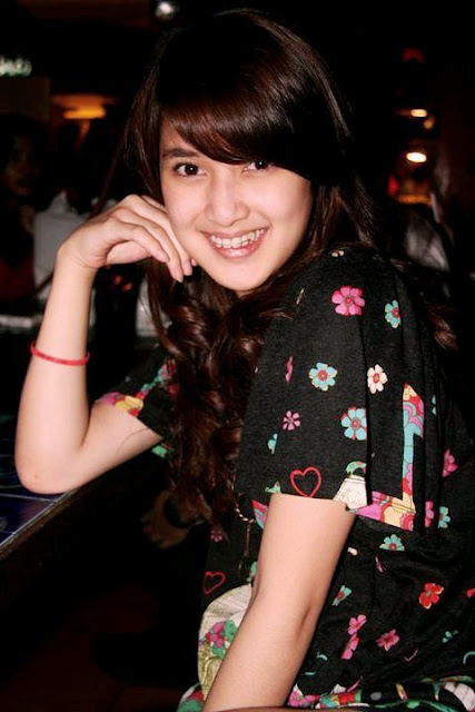 Rosiana Barbie Artis Cantik ABG ( Asian Beautiful Girl ) Rosiana Barbie Artis Cantik ABG ( Asian Beautiful Girl )