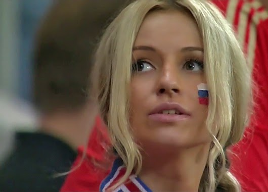World Cup Brazil 2014: sexy hot girls football fan, beautiful woman supporter of the world. Pretty amateur girls, pics and photos  Rusia Russia russian rusas
