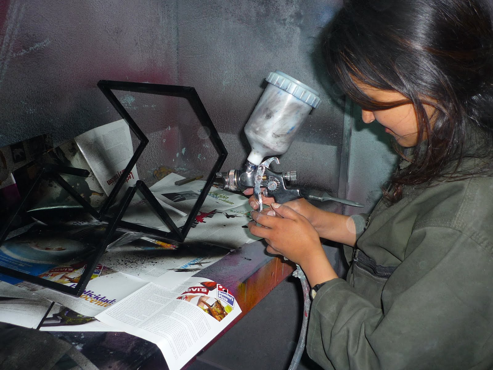 union y corte...caja y silla: Sillas...Mesa