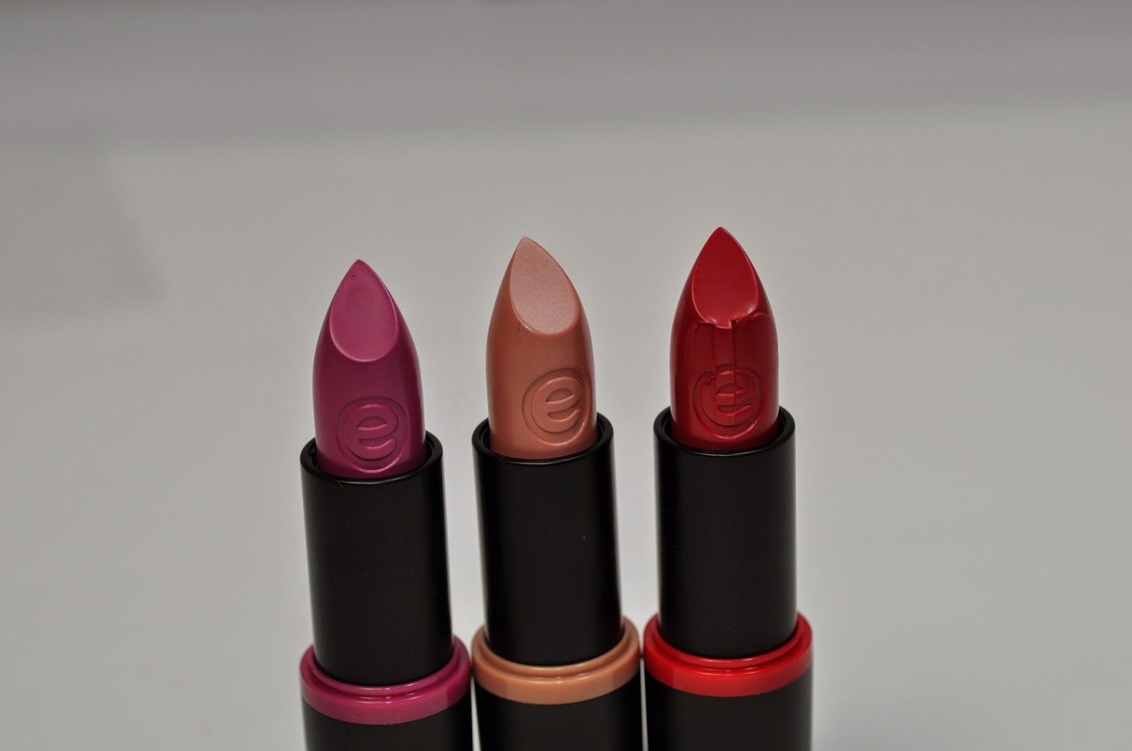 Essence Cosmetics Longlasting Lipsticks Swatches, Review The Shades Of U