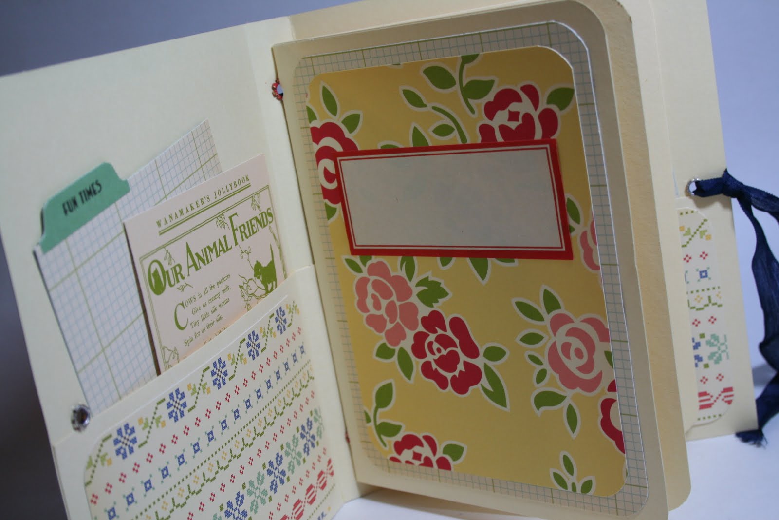 Bursts of Creativity File Folder Mini Tutorial