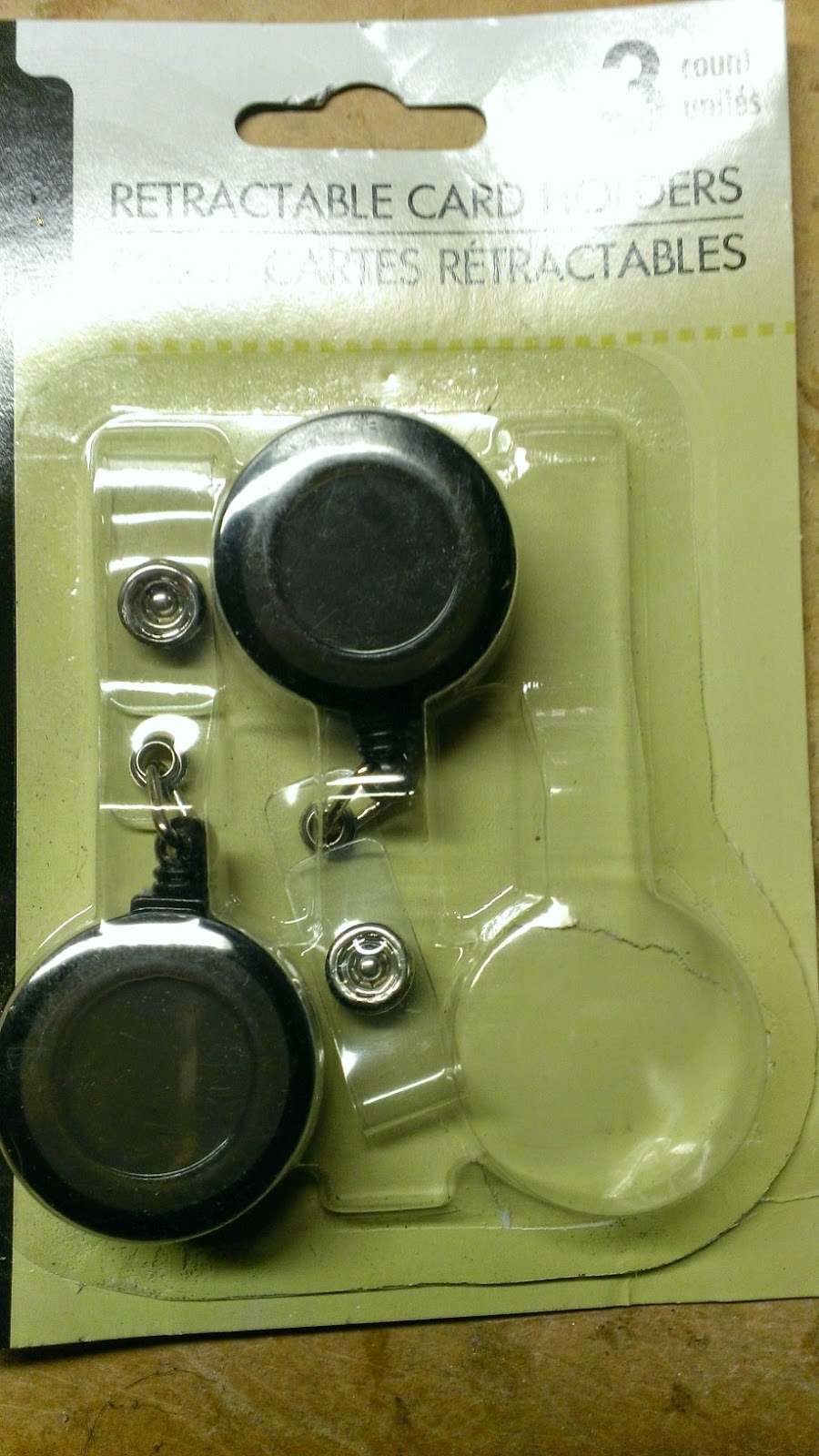 Green and Glassie Make Easy Badge Holders