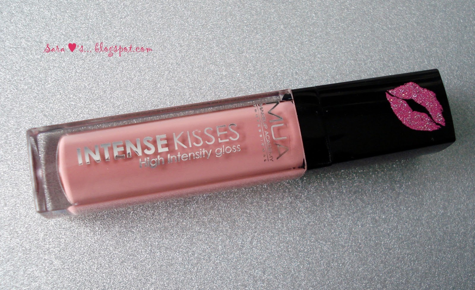 Intense Kisses by MUA - Sealed with a kiss | All Those Pretty Little Things