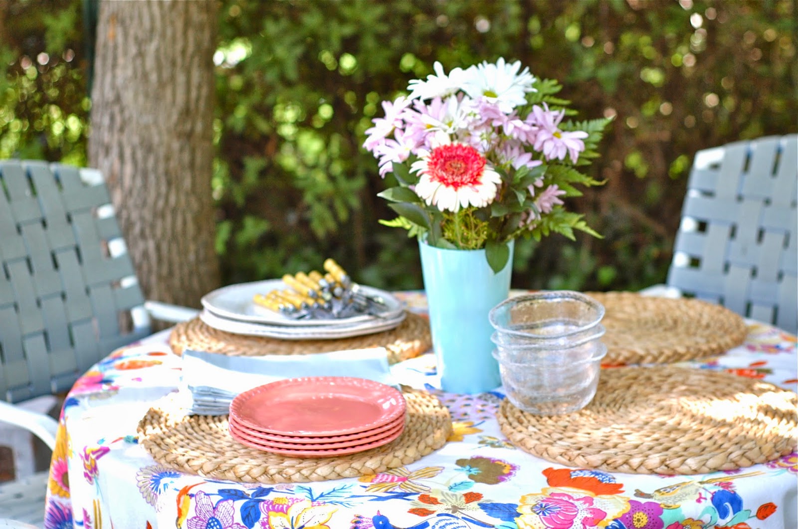 SavoirFlair Lunch In The Garden