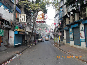 Famous "Backpackers Adda" of Kolkata :- Sudder Street.