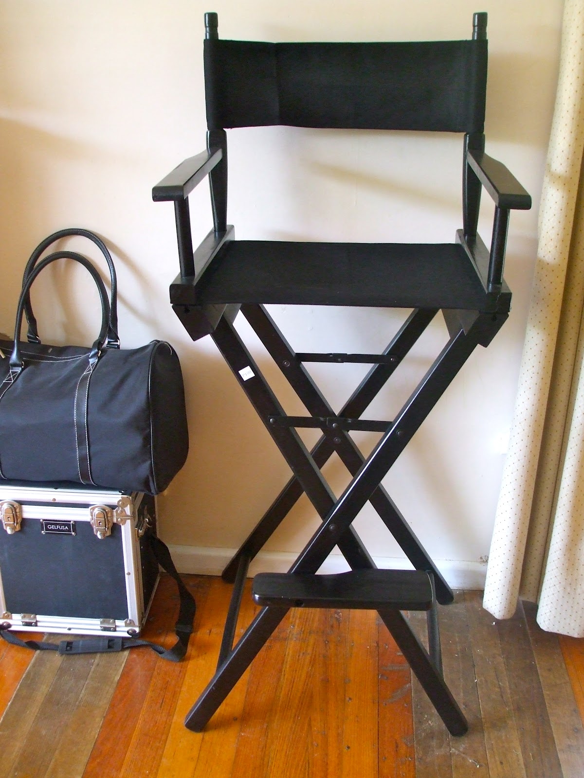 The Make Up Chair