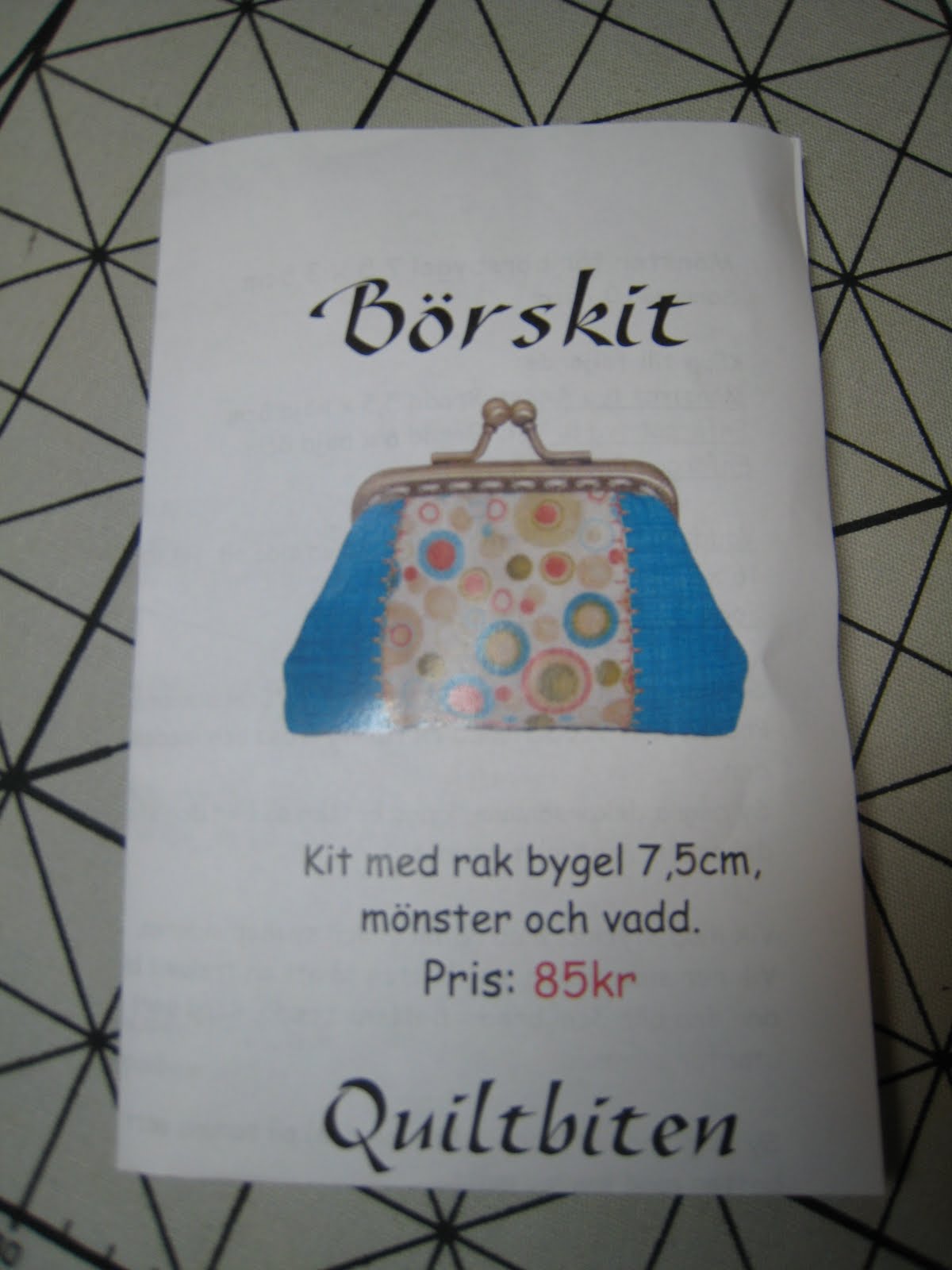 Svarta malins: augusti 2011