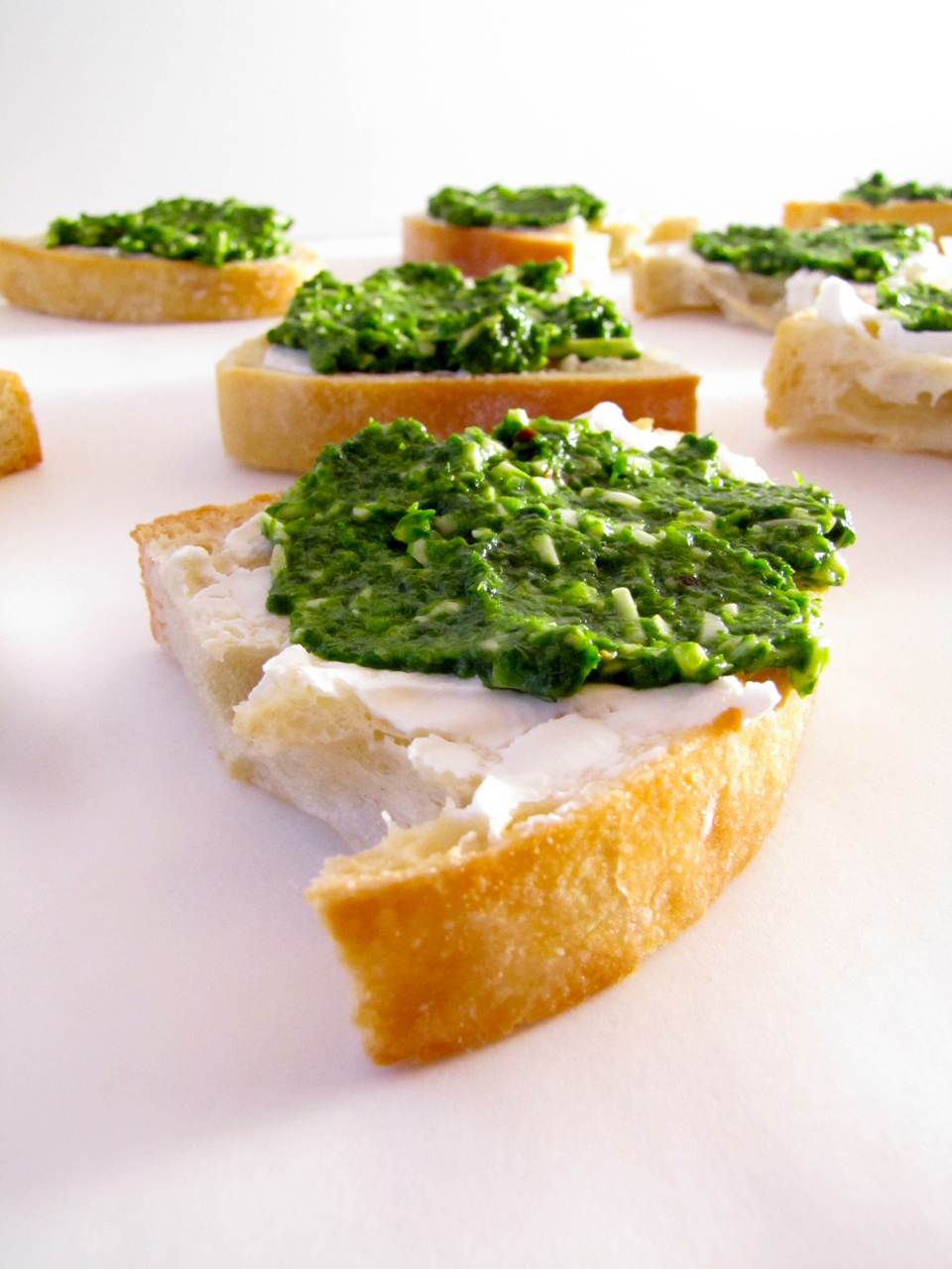 ChowGals Arugula PestoGoat Cheese Crostini