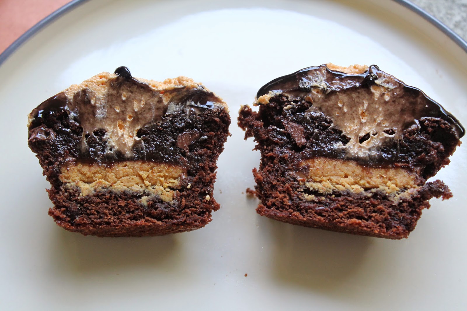 REESE'S Brownie Cupcakes Recipe snacktalk Challenge I Run For Wine